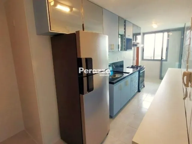 Imagem 7: Vista Privilegiada, Sofisticação e Conforto em um Apartamento de Alto Padrão com 4