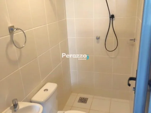 Imagem 2: Vista Privilegiada, Sofisticação e Conforto em um Apartamento de Alto Padrão com 4