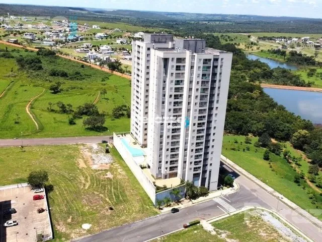 Imagem 15: Vista Privilegiada, Sofisticação e Conforto em um Apartamento de Alto Padrão com 4