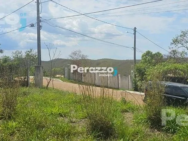 Imagem 4: Terreno com Vista 360°, Nascente e 1.696 m² de Exclusividade no Solar da Serra por R