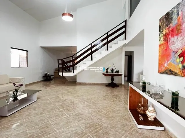 Imagem 2: 0 Casa com 4 dormitórios