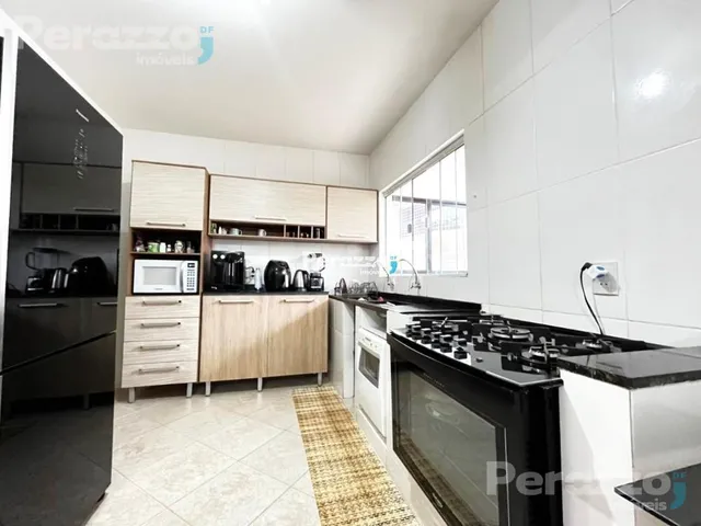 Imagem 1: 0 Casa com 4 dormitórios