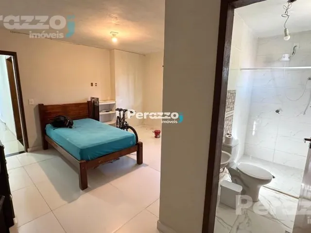 Imagem 11: Residência de Alto Padrão com 6 Suítes no Condomínio Belvedere...