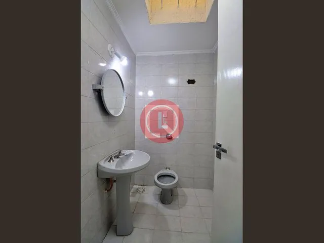 Imagem 4: Esta espaçosa casa localizada em Santo André oferece um conforto excepcional com seus 3