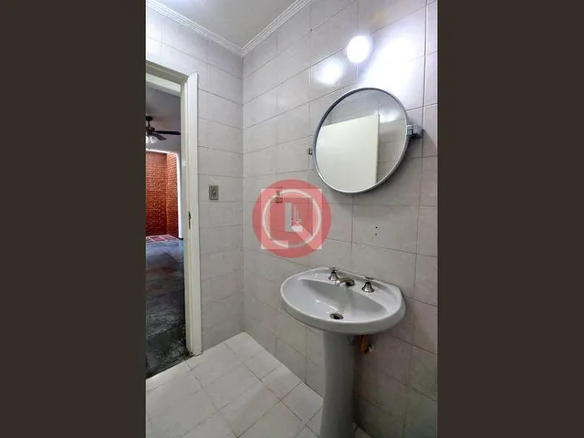 Imagem 14: Esta espaçosa casa localizada em Santo André oferece um conforto excepcional com seus 3