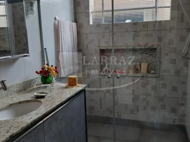 Imagem 3: Otima casa toda reformada para venda no Centro em Ribeirão Preto, excelente ponto