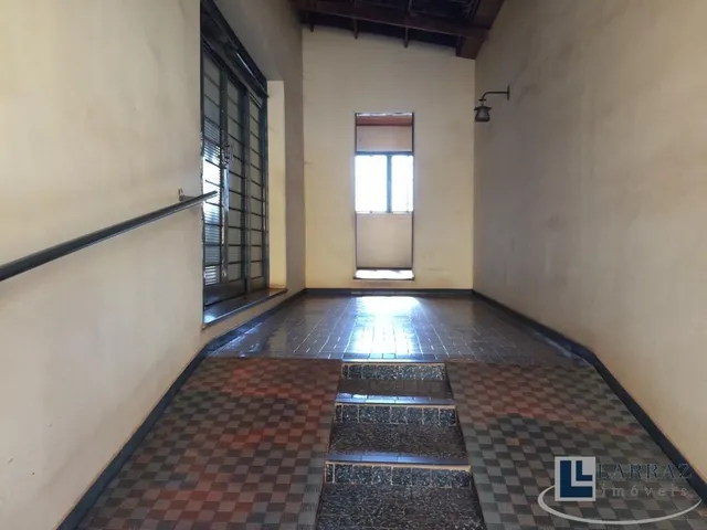 Imagem 7: Casa para venda no Centro de Ribeirão, na Rua Tibiriça, ótima localização, vocação