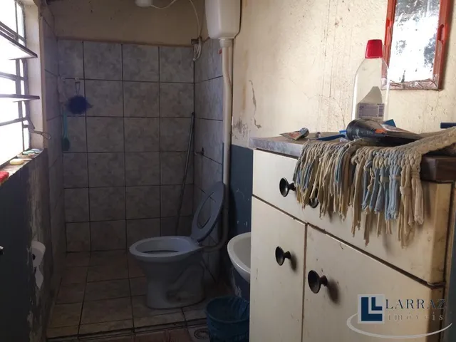 Imagem 9: Casa para venda no Centro de Ribeirão, na Rua Tibiriça, ótima localização, vocação
