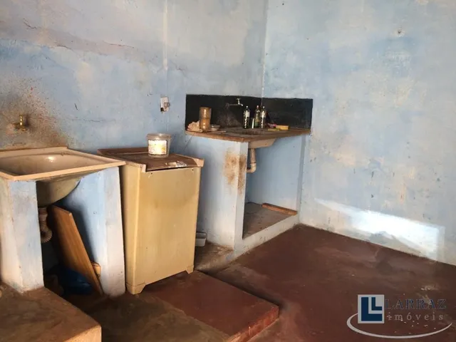 Imagem 14: Casa para venda no Centro de Ribeirão, na Rua Tibiriça, ótima localização, vocação