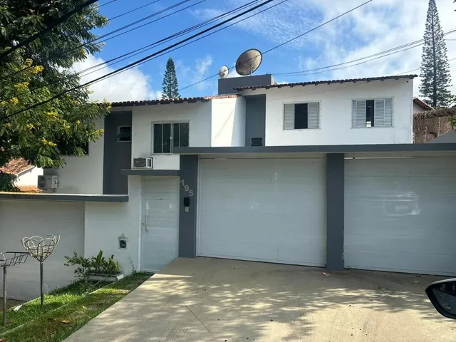 Imagem: O apartamento possui 3 Dormitórios, 1 Suíte, 2 Banheiros,