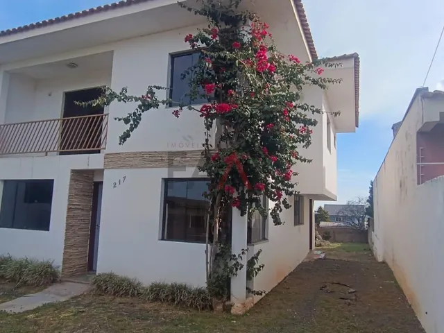 Imagem: Sobrado com 4 Quartos e Suíte para Alugar