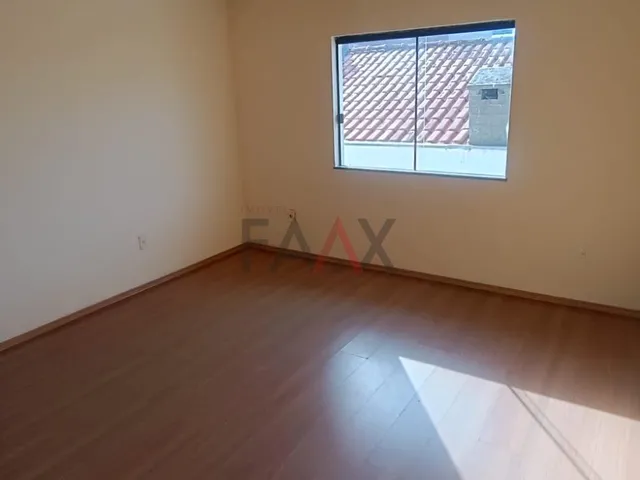 Imagem 11: Sobrado com 4 Quartos e Suíte para Alugar no São Cristóvão