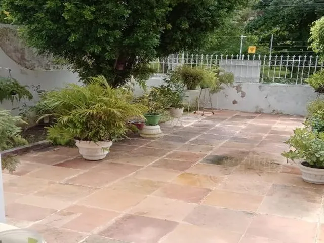 Imagem 3: Casa a VENDA Duplex no Caminho das Árvores, 4 quartos, 3 suítes, sendo 2 com closet e 1