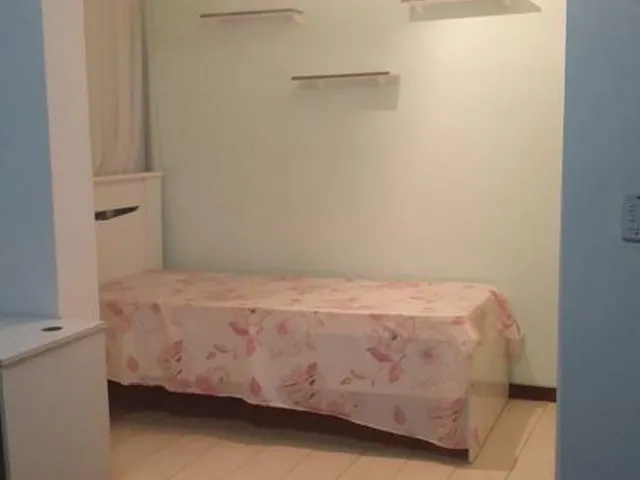 Imagem 7: Apartamento 207m2, andar alto, Sala ampla em L, 4 quartos, 3 suítes todos com closet