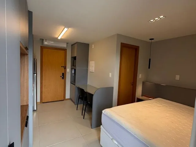 Imagem 7: Studio semi mobiliado disponível para locação anual Caminho das Árvores Studio