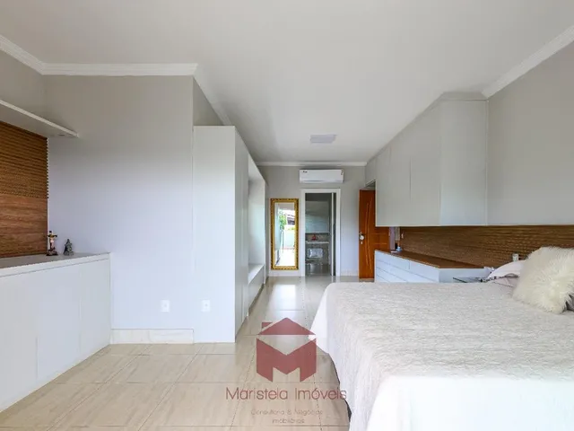 Imagem 9: 0 Casa com 5 dormitórios