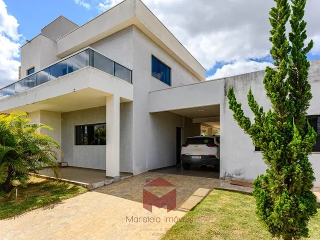Imagem 1: 0 Casa com 5 dormitórios