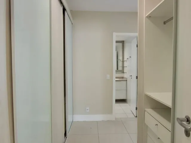 Imagem 5: APARTAMENTO À VENDA NA PONTA D’AREIA NO FAROL DA ILHA 4 QUARTOS 187 MOBILIADO!!