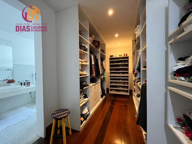 Imagem 13: Vendo Casa em Alphaville I com 600m2, 6/4, sendo 4 suítes, piscina privativa, espaço
