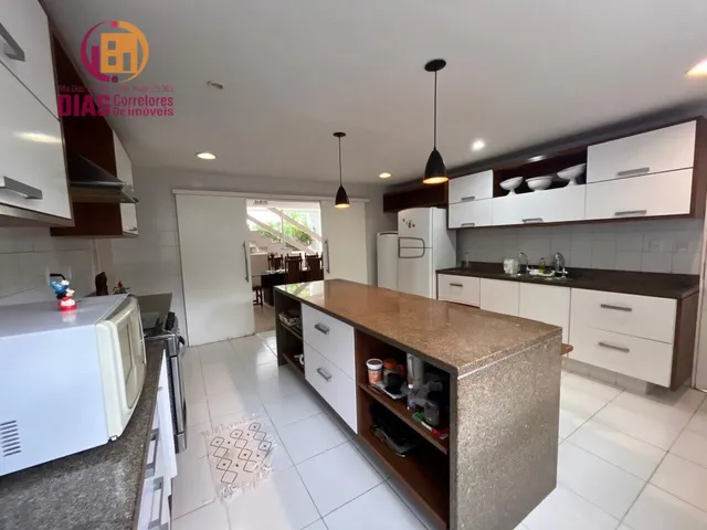 Imagem 5: Vendo Casa em Alphaville I com 600m2, 6/4, sendo 4 suítes, piscina privativa, espaço