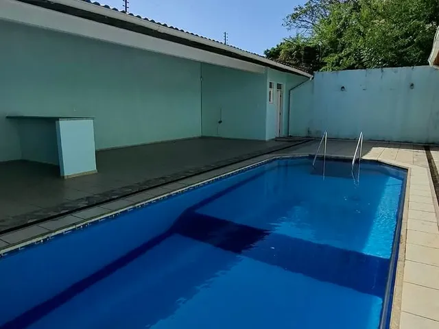 Imagem 4: Vende-Se Casa Duplex no Jardim Libanês - 5 Quartos (Suítes) - 648M² - Piscina