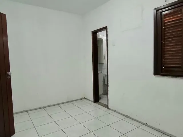 Imagem 9: Vende-Se Casa Duplex no Jardim Libanês - 5 Quartos (Suítes) - 648M² - Piscina