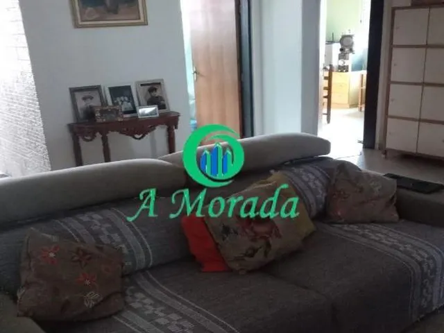 Imagem: Casa Térrea contendo 04 dormitórios, 02