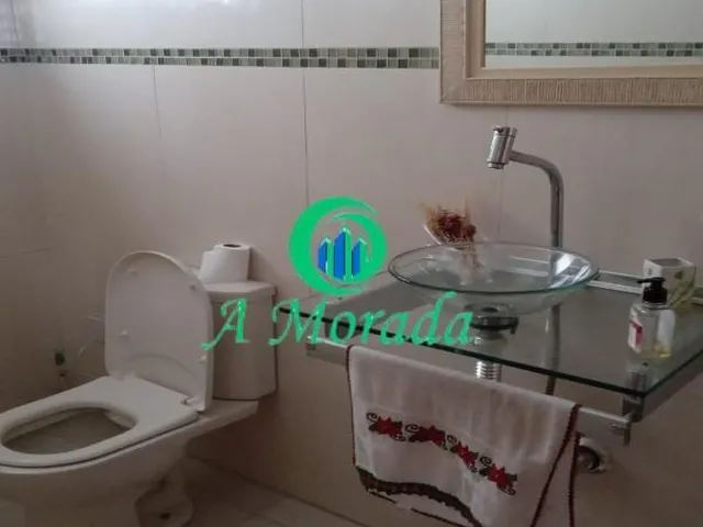 Imagem 6: Casa Térrea contendo 04 dormitórios, 02 salas, copa, cozinha, 03 banheiros, 01 lavabo