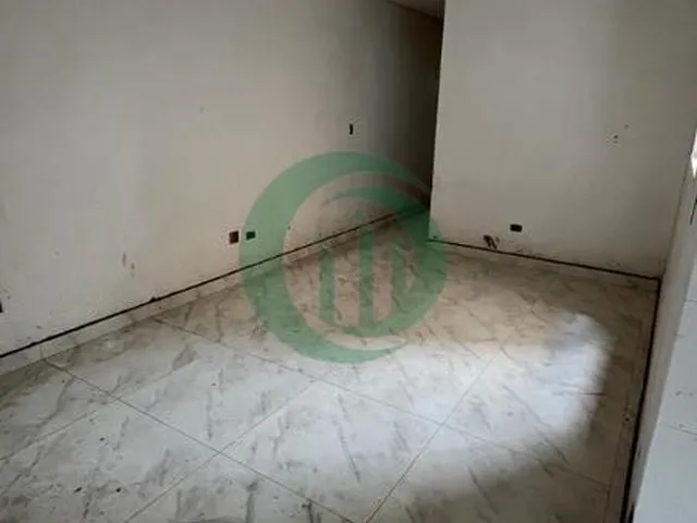 Imagem: Com 02 dormitórios, incluindo uma suíte