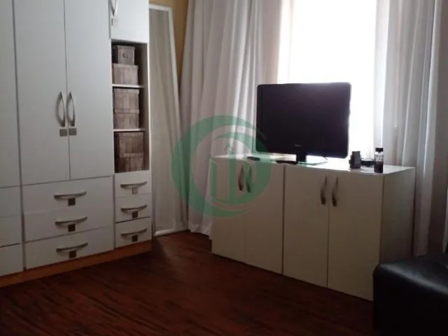 Imagem 10: Incrível imóvel com 02 casas em uma localização privilegiada: Uma delas conta com 03