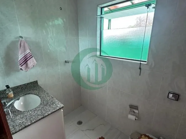 Imagem 10: Sobrado com 262m² de área construída. Possui sala 2 ambientes, 3 dormitórios sendo 1