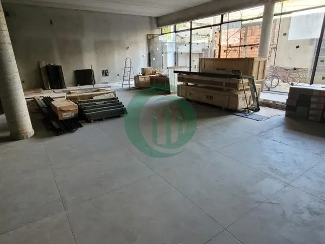 Imagem 3: Excelente GALPÃO para fins comerciais no Bairro Jardim, Santo André! Composto por 1
