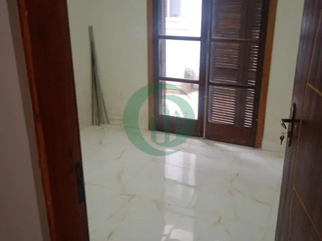 Imagem 8: Sobrado à Venda no Bairro Polônia - Ribeirão Pires Características do Imóvel: 203