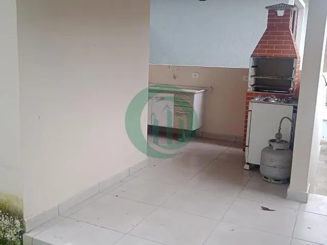 Imagem 7: Sobrado à Venda no Bairro Polônia - Ribeirão Pires Características do Imóvel: 203