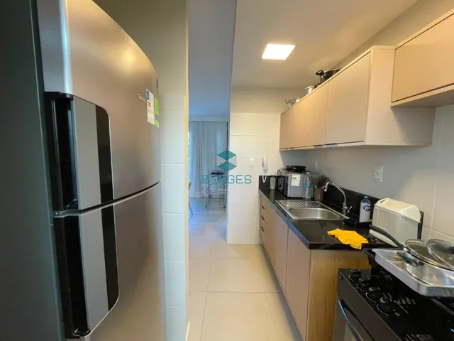 Imagem 4: Apartamento porteira fechada à venda na Praia do Forte com 82m², 2 suítes e acesso à