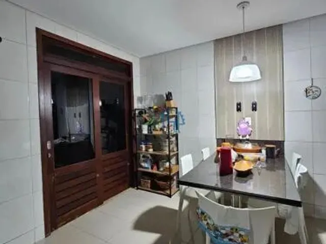 Imagem 8: Condomínio Green Club II - Casa de Alto Padrão com 4 Suítes e Área Gourmet no Green Club II - Parnamirim