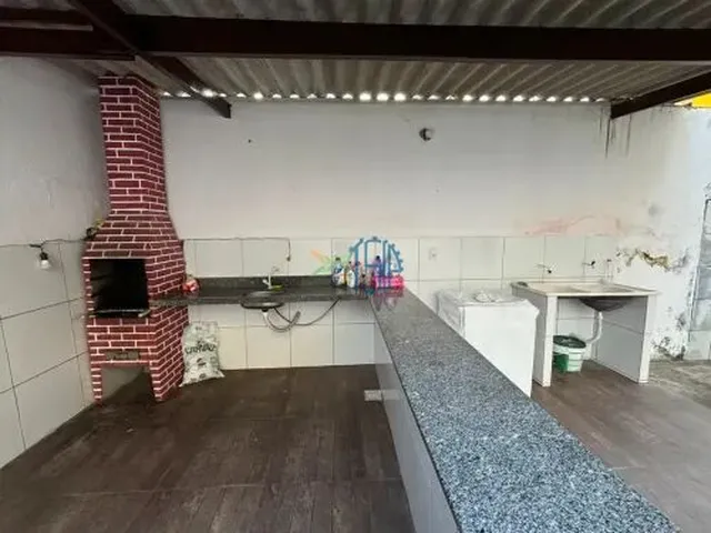 Imagem 5: Casa de Alto Padrão À Venda em Ponta Negra - 4 Suítes e Área de Lazer