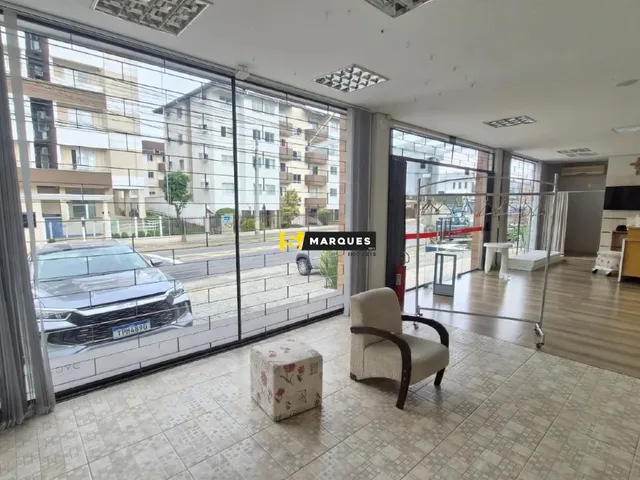 Imagem 12: Loja de Esquina 300M² no Bairro Glória | 5 Vagas Exclusivas