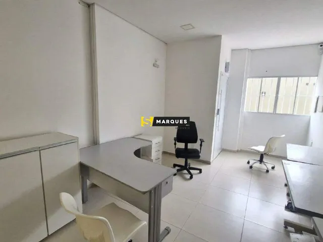 Imagem 11: Loja de Esquina 300M² no Bairro Glória | 5 Vagas Exclusivas