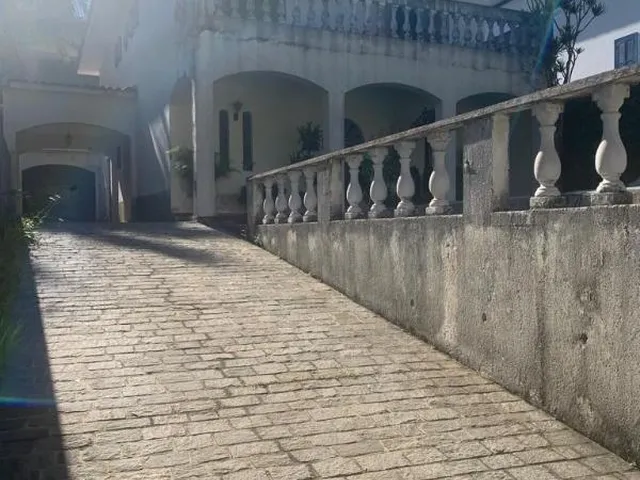 Imagem: Linda casa no centro de Caieiras 394,00