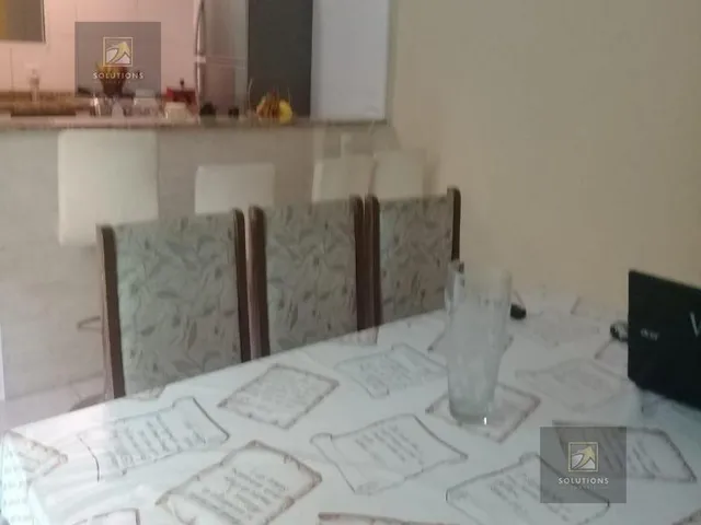 Imagem 12: Excelente casa no Serpa - Caieiras. São 4 dormitórios sendo 1 suíte, 5 banheiros