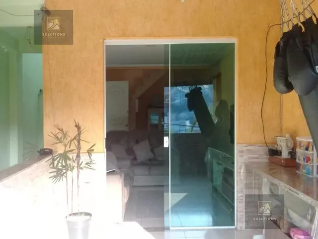 Imagem 5: Excelente casa no Serpa - Caieiras. São 4 dormitórios sendo 1 suíte, 5 banheiros