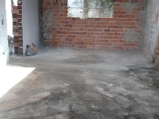Imagem 7: Se você está em busca de uma casa espaçosa e confortável para a sua família, não