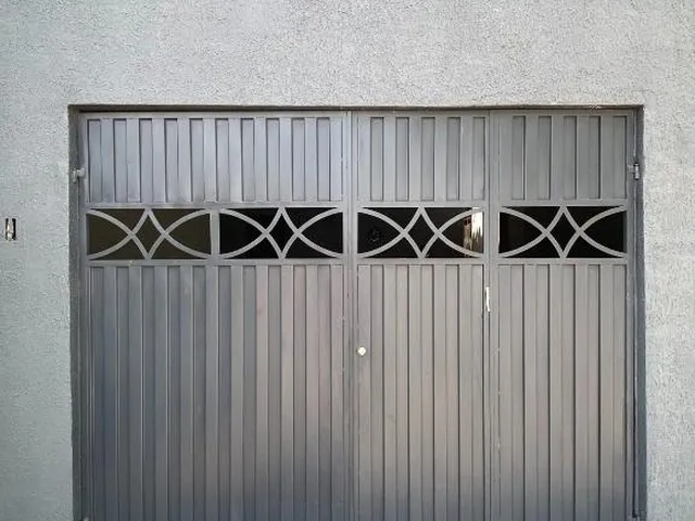 Imagem 5: Seja bem-vindo! Localizada em um bairro tranquilo e arborizado, esta casa espaçosa e