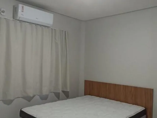 Imagem 5: Apartamento 100% mobiliado, com 02 quartos, sendo 01 com suíte, móveis de excelente