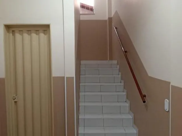 Imagem 6: Apartamento 100% mobiliado, com 02 quartos, sendo 01 com suíte, móveis de excelente