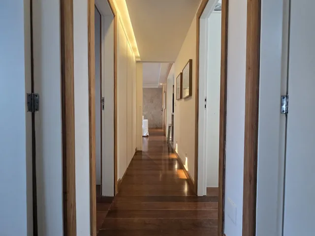 Imagem 5: Apartamento C/ 140M² - Nascente Total - 4 Quartos - Reformado e Planejado