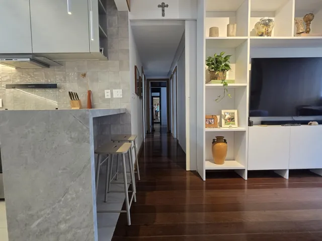 Imagem 12: Apartamento C/ 140M² - Nascente Total - 4 Quartos - Reformado e Planejado