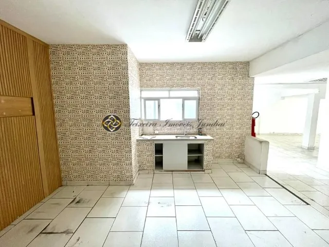 Imagem 12: Oportunidade única de venda ou locação de um imóvel comercial! Localizada em uma
