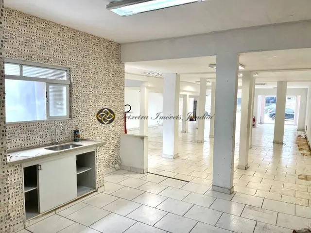 Imagem 8: Oportunidade única de venda ou locação de um imóvel comercial! Localizada em uma